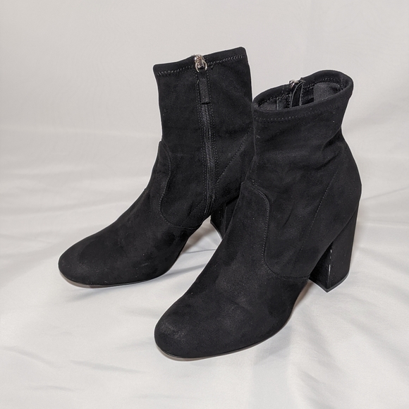 Steve Madden Shoes - Steve Madden Elory Ankle Bootie Swede